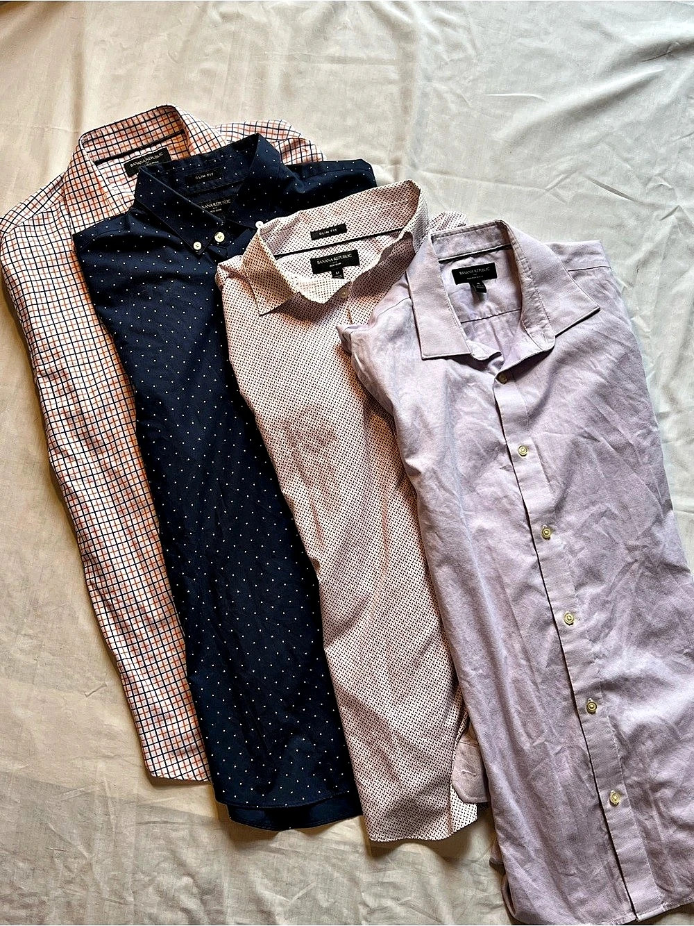 Banana Republic bundle of 4 Slim Fit Long Sleeve Button-Down Shirt Men's Button